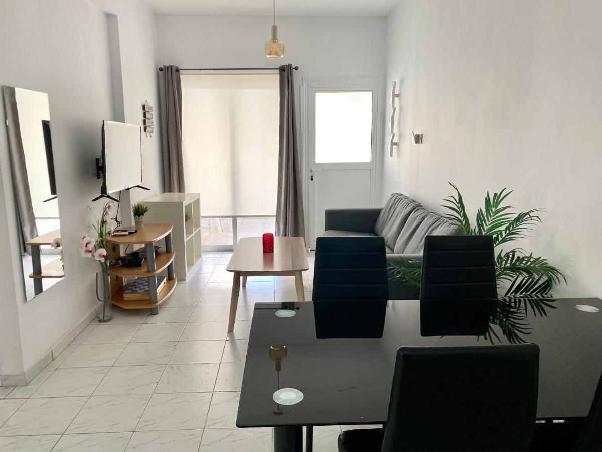 Appartamento Kontheo Elli Ground Apt 2 Near The Beach Larnaca Esterno foto